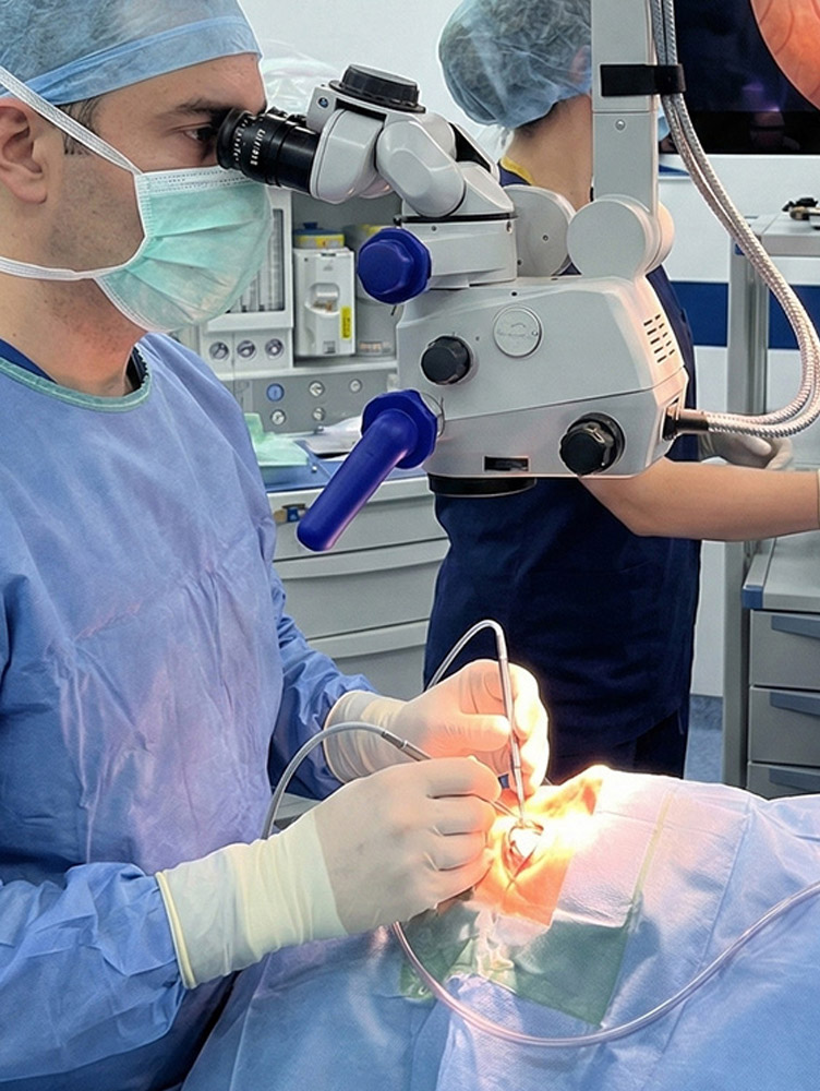 Operacija očnog dna – vitrektomija